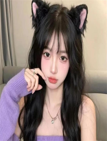 《摩天威龙》场景布置分析革命性的：环境设计与主题呼应探讨