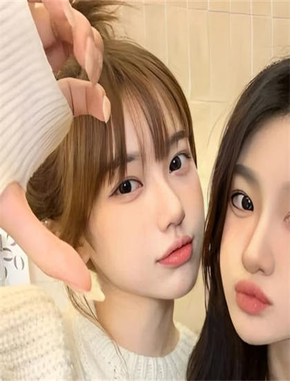 太监对宫女音乐配乐现代解析：音效设计与主题曲创作分析